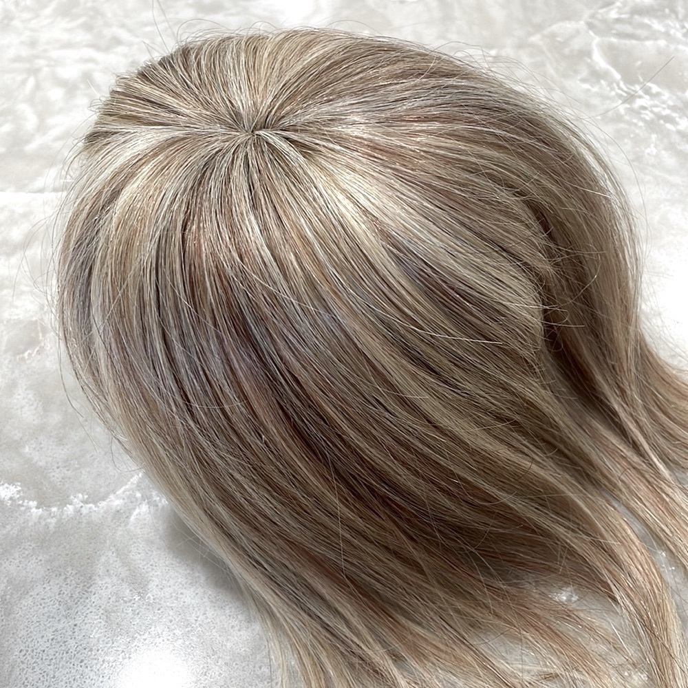 NWT 100% human REMY hair topper HAND TIED silk invisinet highlights sand blonde